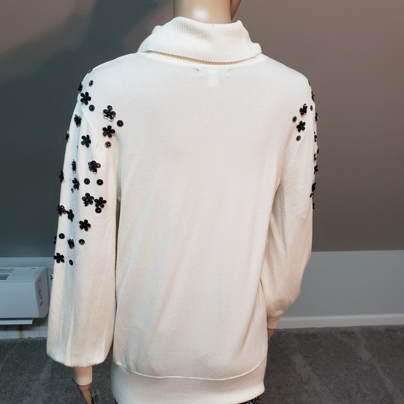 Alfani Sweater - Picture 4 of 5